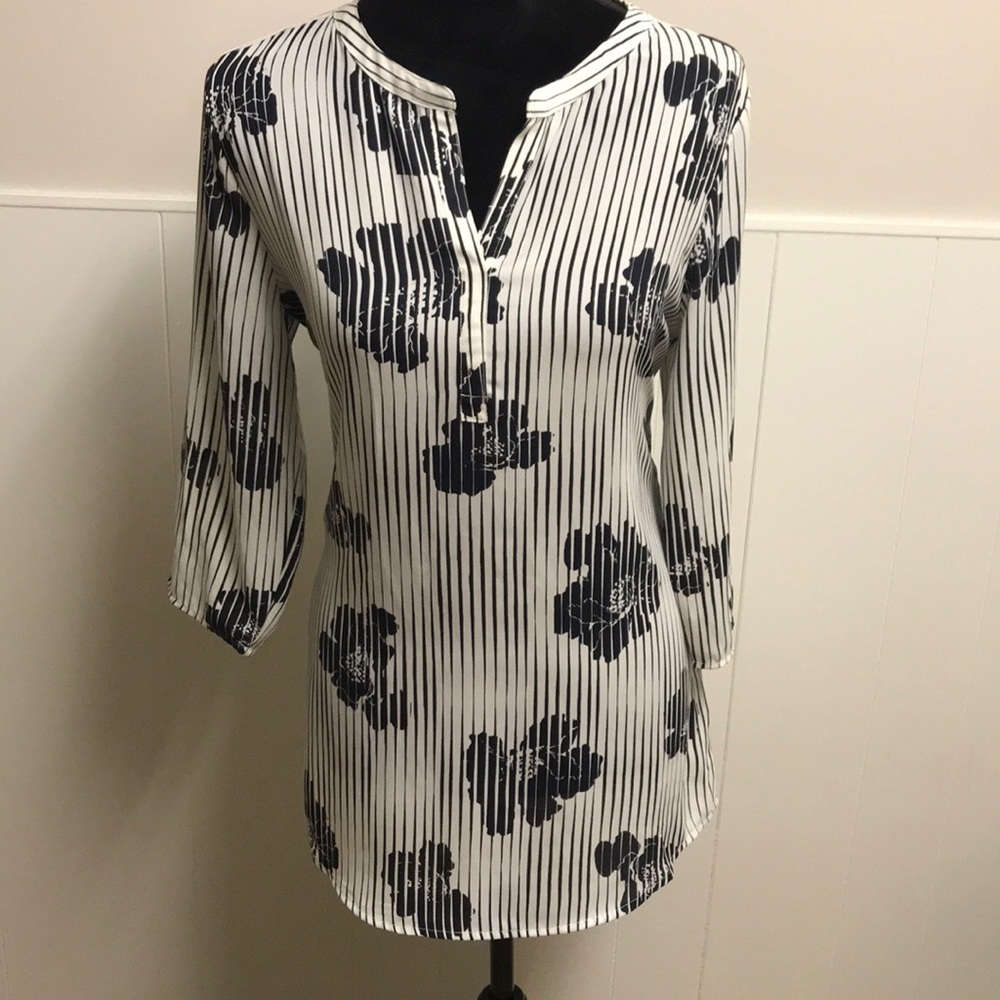 ➰🌸ELLEN TRACY STRIPPED/FLOWER PRINT BLOUSE🌸➰